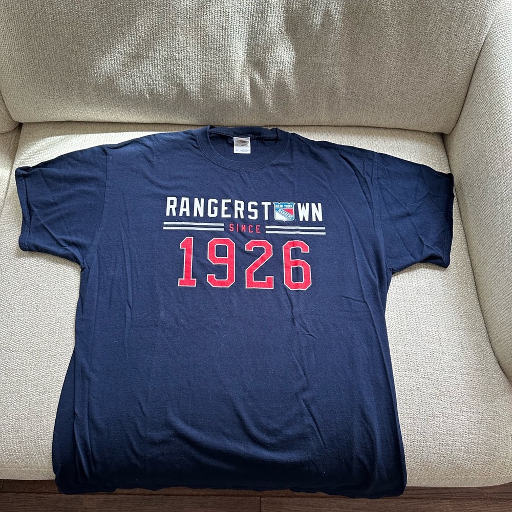 Rangers Men’s T Shirt size XL